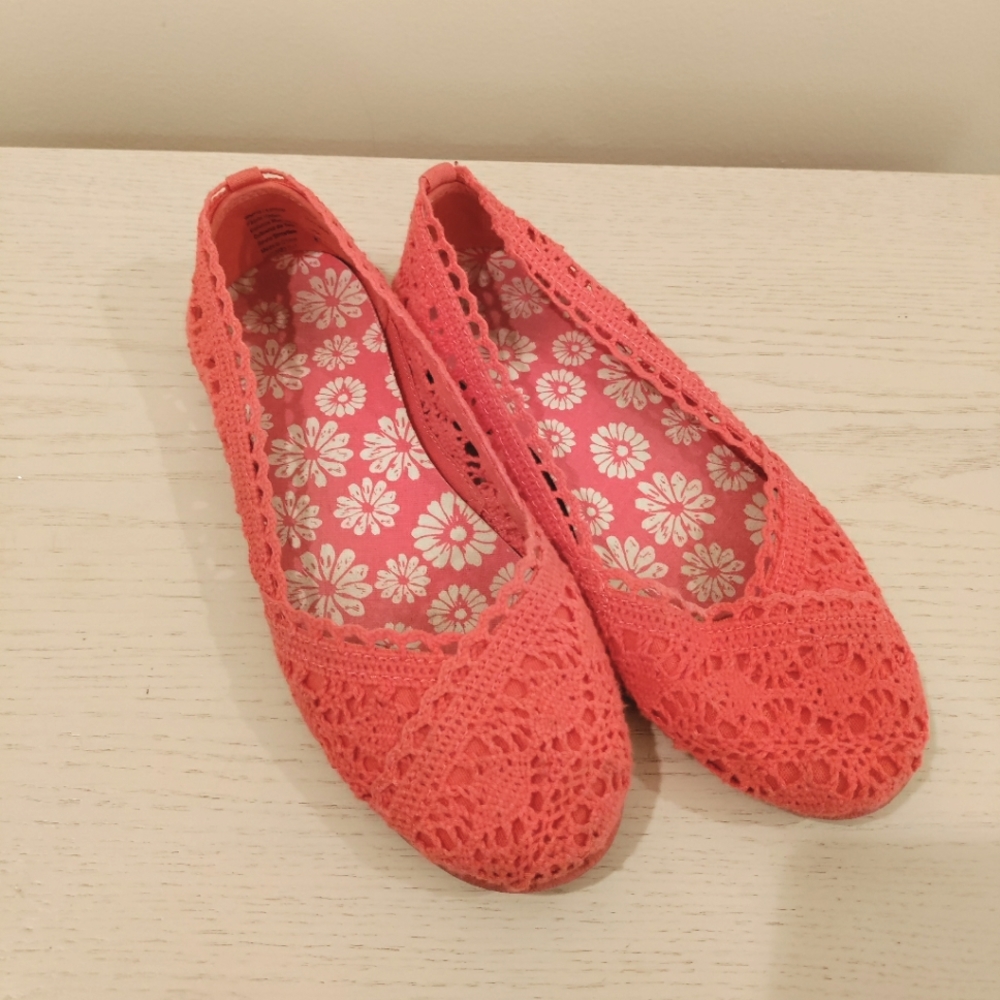 Hot Pink Lace Flats
